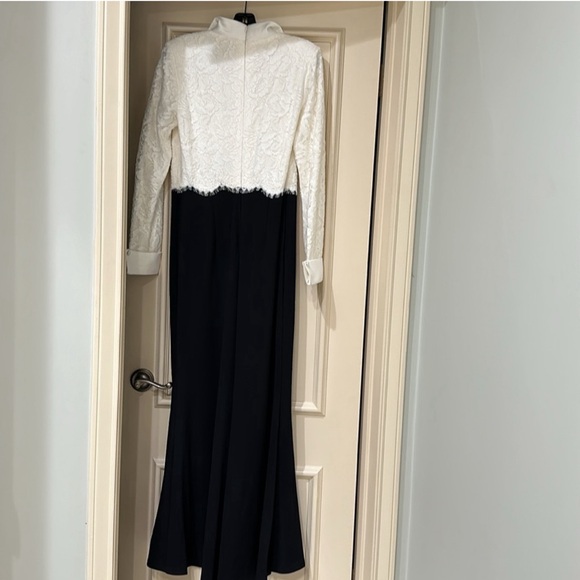 Tadashi Shoji Black & white evening dress - Picture 5 of 8